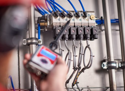 Ultrasonic leak detection